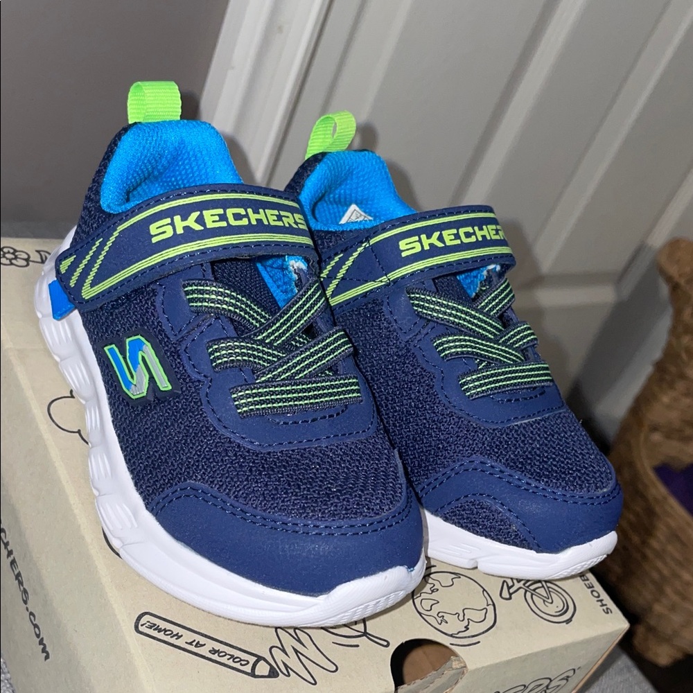 Skechers Kids' Navy and Lime Sneakers